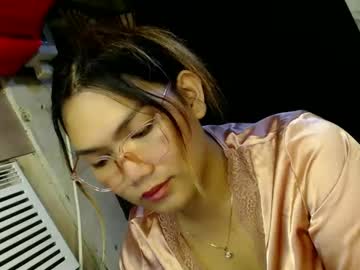 Louheart Chaturbate stream image from January 03, 2025