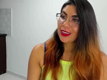 Luna_Dumont Chaturbate stream image from January 03, 2025
