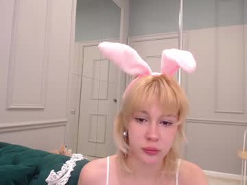 Milky_Wey Chaturbate stream image from January 03, 2025