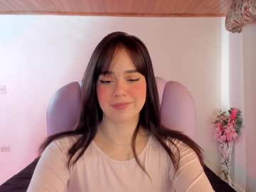 Pau_Cute Chaturbate stream image from January 03, 2025
