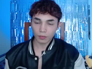 Silver_Galaxy Chaturbate stream image from January 03, 2025