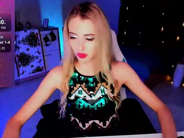 Emilia_Klar Chaturbate stream image from January 03, 2025