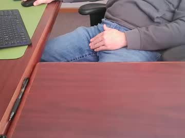 Ifuk1stdate Chaturbate stream image from January 03, 2025