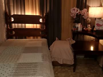 Justine_Hunk Chaturbate stream image from January 03, 2025