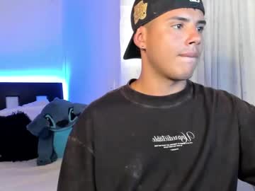 Piperodriguez_ Chaturbate stream image from January 03, 2025