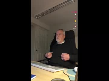 Pleasedominateme Chaturbate stream image from January 03, 2025