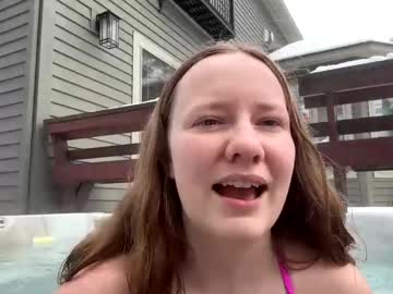 Skywinters Chaturbate stream image from January 03, 2025