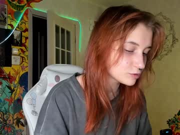 Sunny_Mouse Chaturbate stream image from January 03, 2025