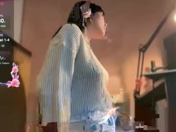 Aznbunnybaby Chaturbate stream image from January 03, 2025