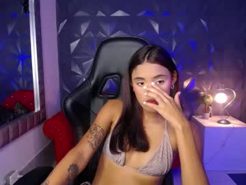 Karola_Brunete Chaturbate stream image from January 03, 2025