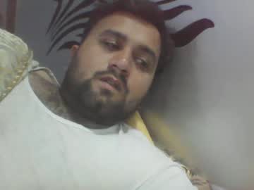 Muzambil15 Chaturbate stream image from January 03, 2025
