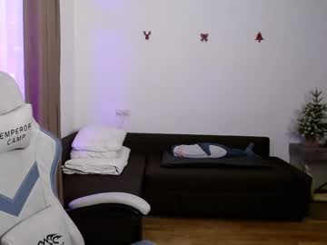 Valents_Cherry Chaturbate stream image from January 03, 2025