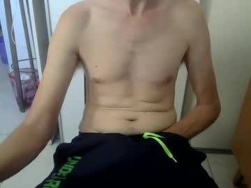 Willyturin Chaturbate stream image from January 03, 2025