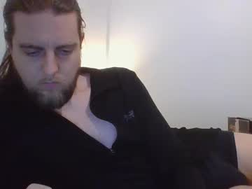 Judasthebee Chaturbate stream image from January 03, 2025