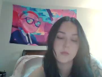Maiinbarbie Chaturbate stream image from January 03, 2025