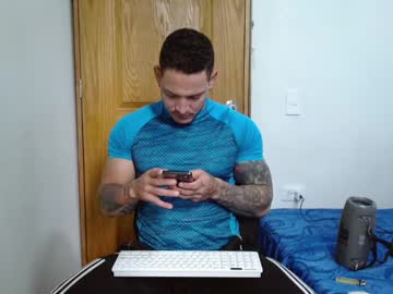 Benjamin_Isaac Chaturbate stream image from January 03, 2025