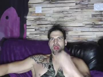 Bigboyband Chaturbate stream image from January 03, 2025