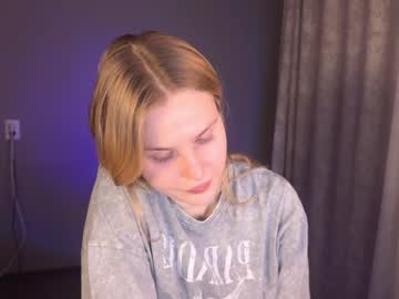 Britney__Sparkle Chaturbate stream image from January 03, 2025