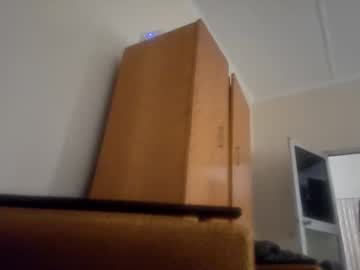 Crucut80 Chaturbate stream image from January 03, 2025