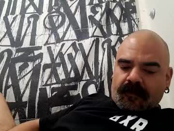 Jkore Chaturbate stream image from January 03, 2025