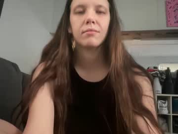Phoenixonfir3 Chaturbate stream image from January 03, 2025