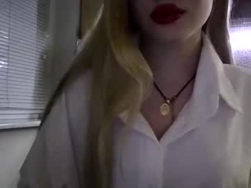 Antonina2805 Chaturbate stream image from January 03, 2025
