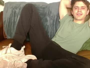 Camdoattitude Chaturbate stream image from January 03, 2025