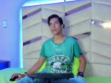 Edwardblack_ Chaturbate stream image from January 03, 2025