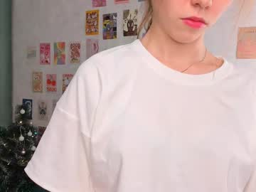 Fly_Best Chaturbate stream image from January 03, 2025