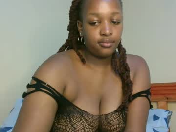 Hotsaucie Chaturbate stream image from January 03, 2025