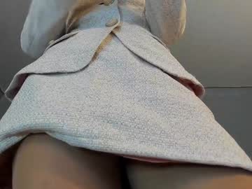 Matureyulyet Chaturbate stream image from January 03, 2025