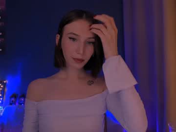 Ellaamber Chaturbate stream image from January 03, 2025
