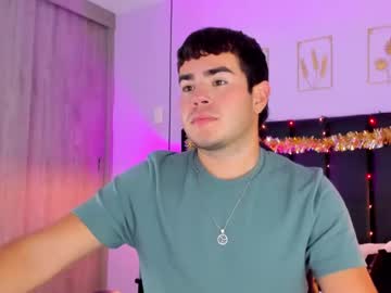 Kevin_Cox Chaturbate stream image from January 03, 2025