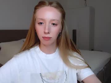 Luna_Insanity Chaturbate stream image from January 03, 2025