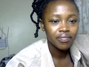 Queen_Pretyy Chaturbate stream image from January 03, 2025