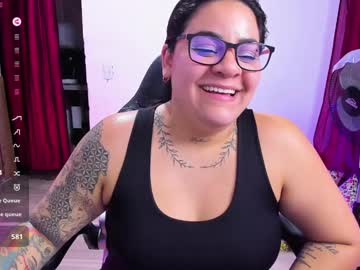 Shaaronhills Chaturbate stream image from January 03, 2025