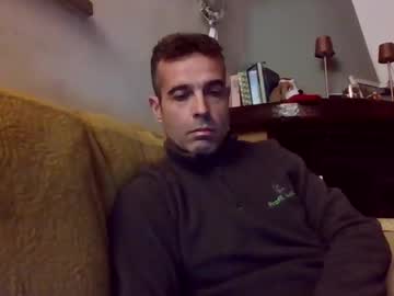 Simmeturbate Chaturbate stream image from January 03, 2025