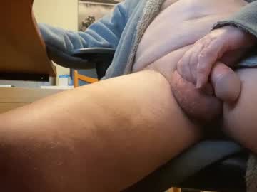 Togbear Chaturbate stream image from January 03, 2025