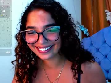 Ariagaleo19 Chaturbate stream image from January 03, 2025