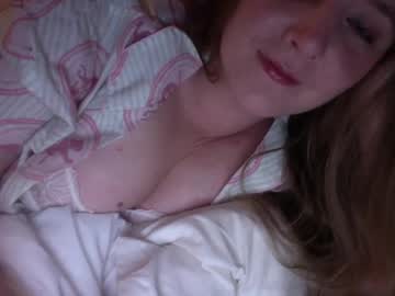 Eleanortill Chaturbate stream image from January 03, 2025