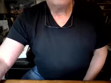 Gerrardjj Chaturbate stream image from January 03, 2025