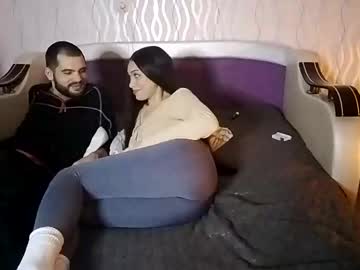 Sophie_And_Sam Chaturbate stream image from January 03, 2025