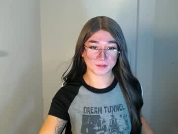 Desirable_Lorinexx Chaturbate stream image from January 03, 2025