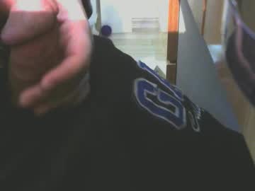 Engin_83 Chaturbate stream image from January 03, 2025