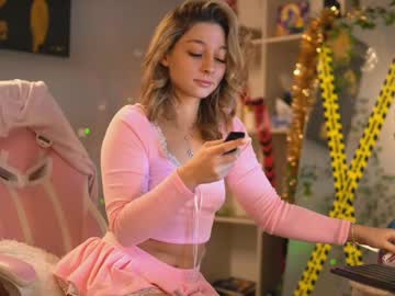 Haileycoles Chaturbate stream image from January 03, 2025