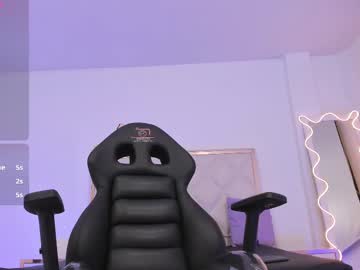 Logan_Tay Chaturbate stream image from January 03, 2025