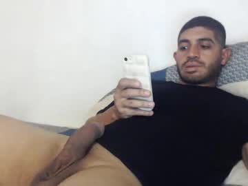 Mrcum24 Chaturbate stream image from January 03, 2025