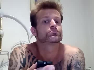Blueishred2 Chaturbate stream image from January 04, 2025