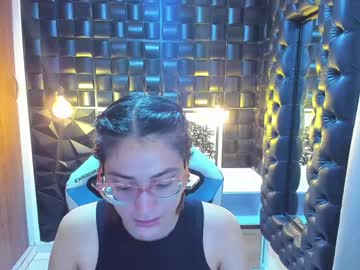 Crystal_Stonne Chaturbate stream image from January 04, 2025