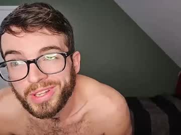 Cutepervyboy Chaturbate stream image from January 04, 2025